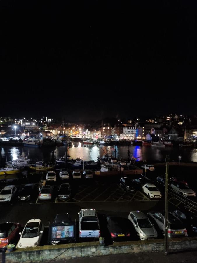 Endeavour - A Wonderful Whitby