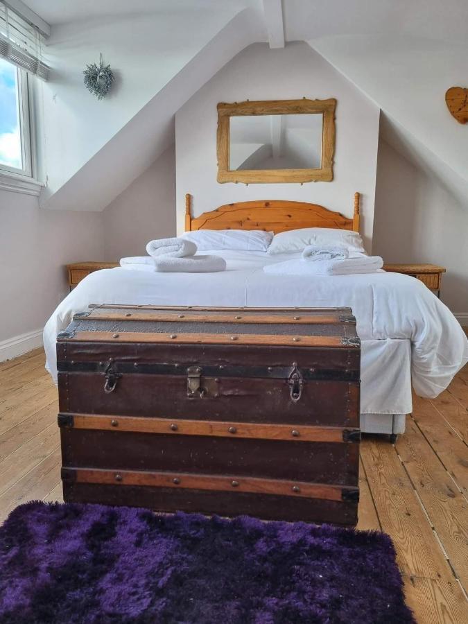 Endeavour - A Wonderful Holiday home Whitby