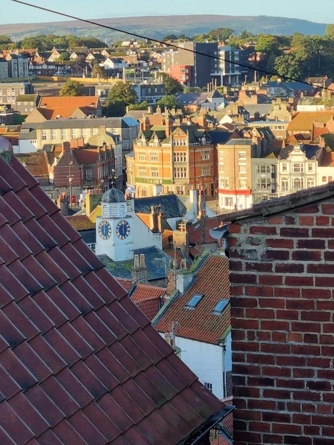 Endeavour - A Wonderful Whitby